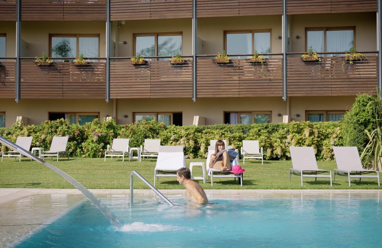 Swimming-pool - Hotel Relais Le Betulle Conegliano